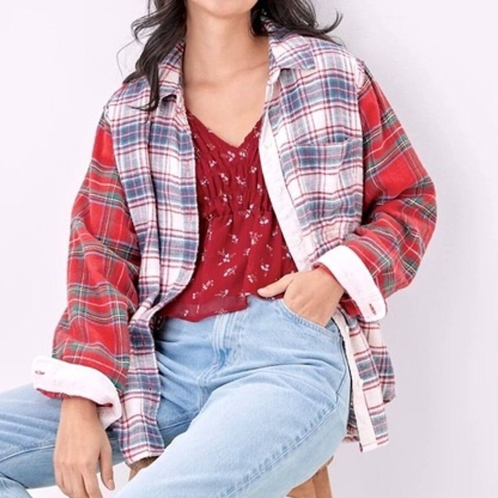 AE Oversized Plaid Button-Up Shirt